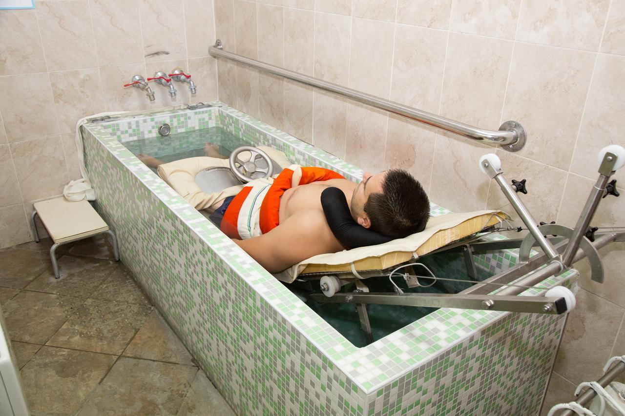 Hotel-Clinic Dr. Gechevi Paweł Banja Zewnętrze zdjęcie